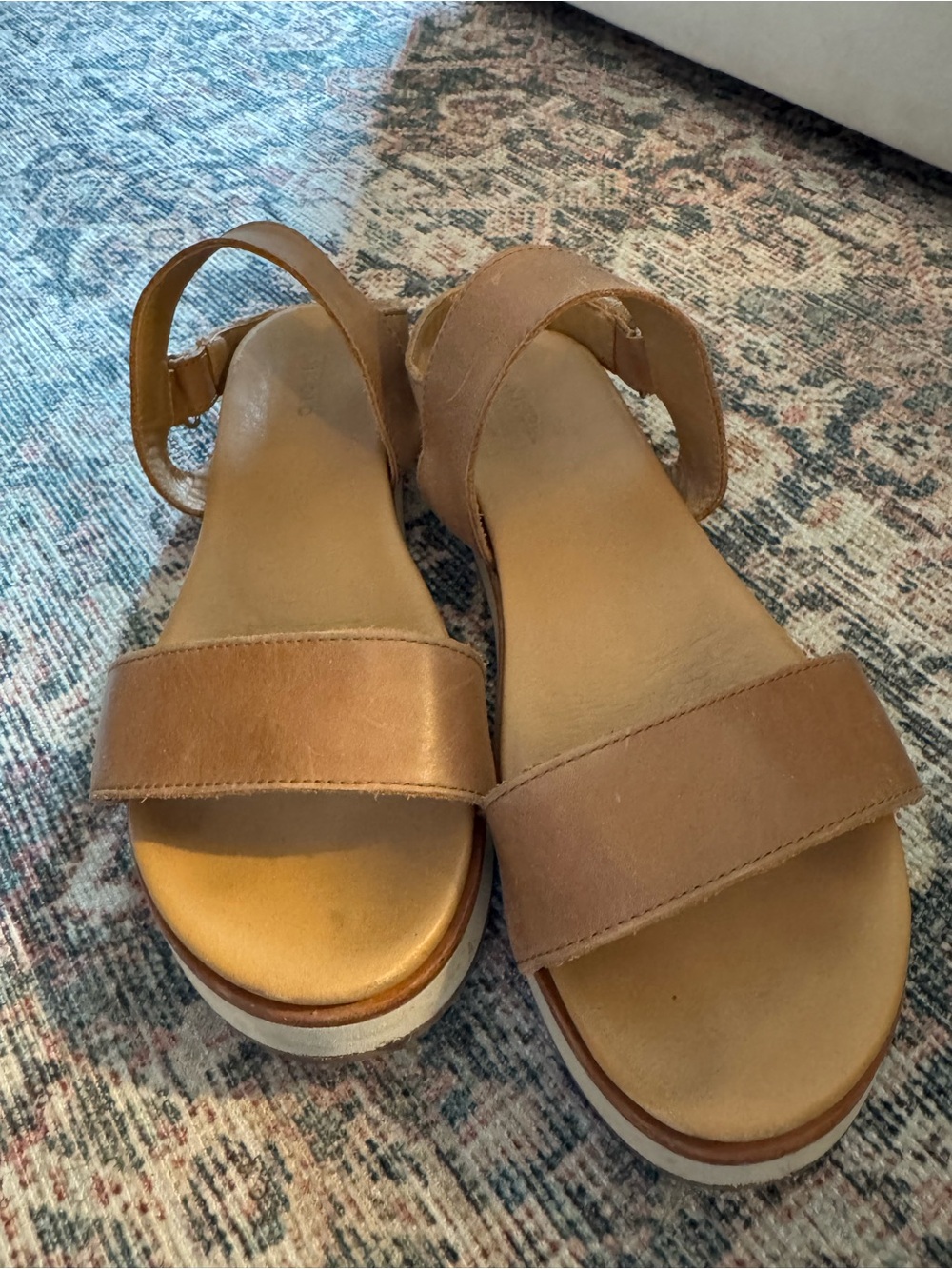 Nisolo Women's Tan Leather Platform Sandals